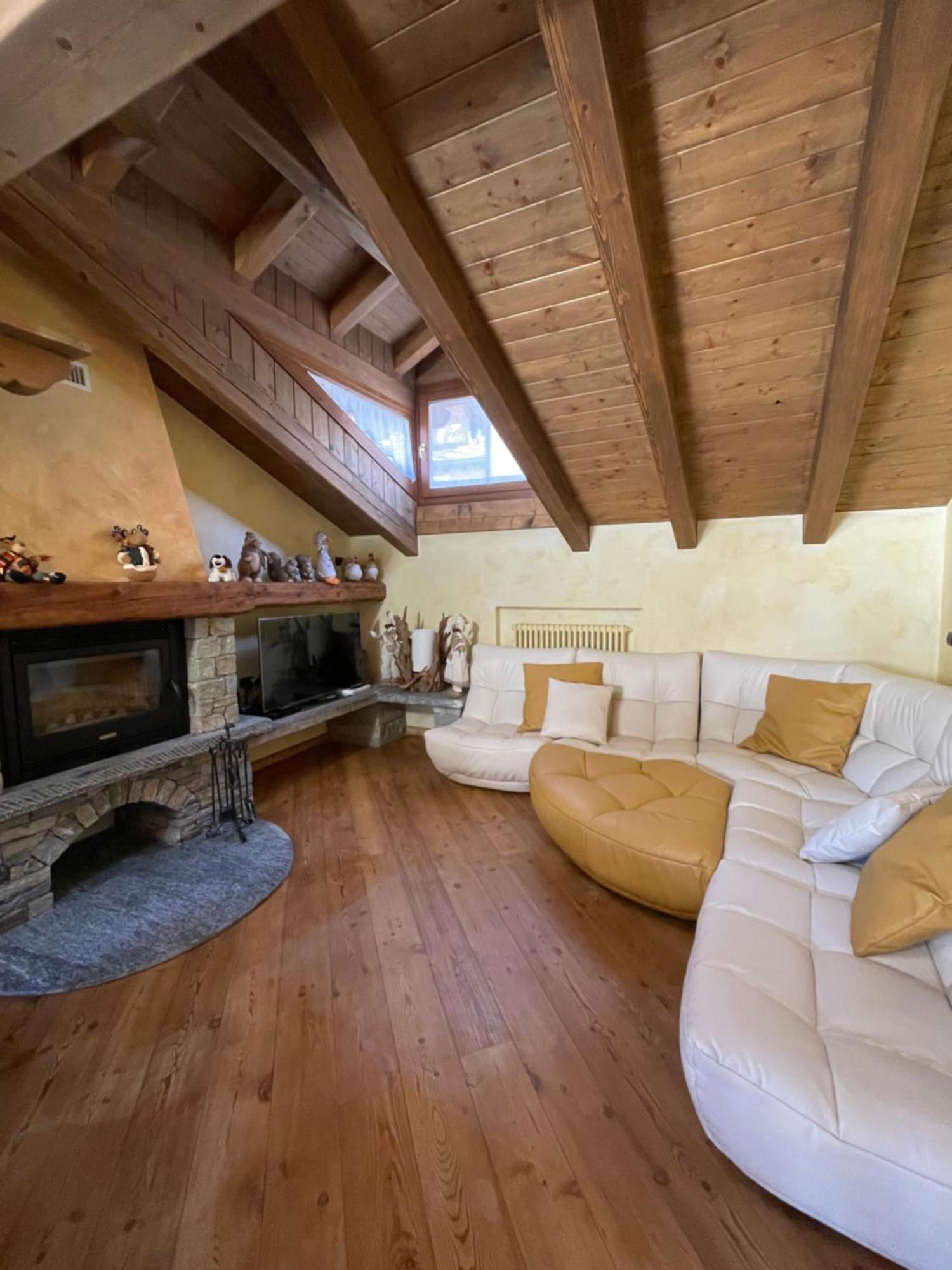 Miramountains Apartment La Thuile Bagian luar foto